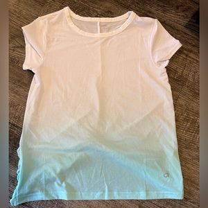 Gap fit kids shirt